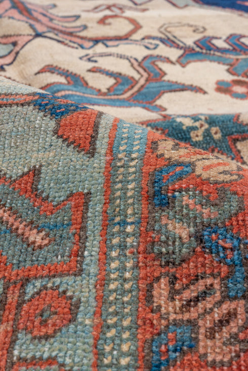 Vintage Serapi Area Rug (10' x 14')